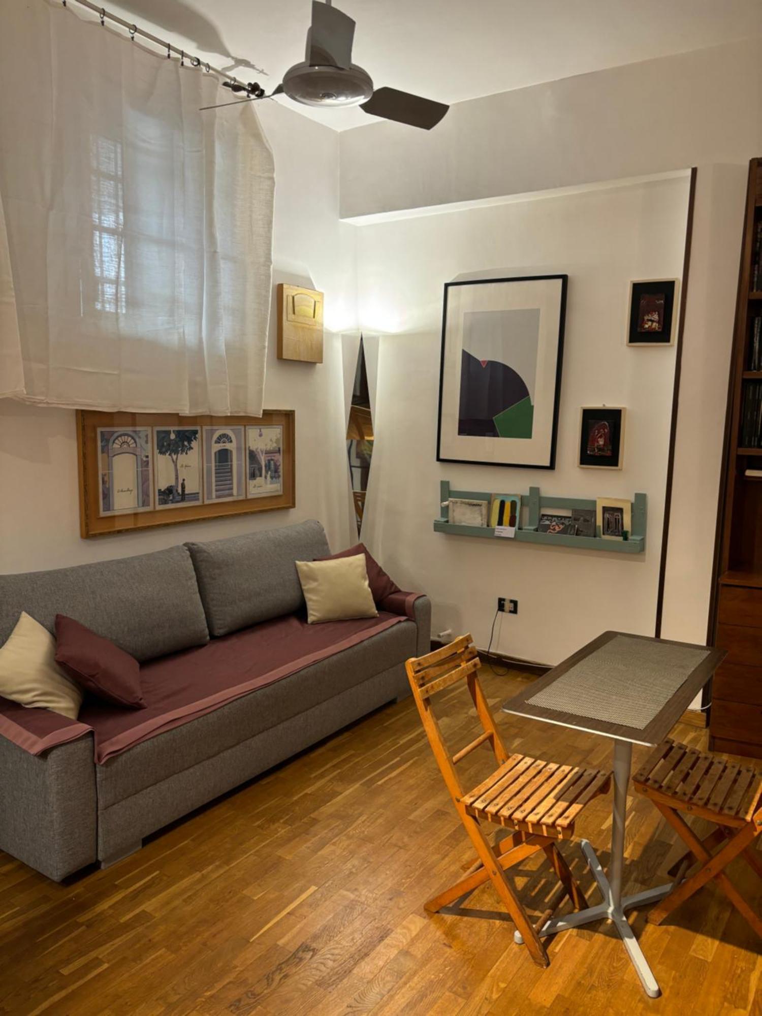 Book Art Loft Stiloso Collina Vomero Apartment *